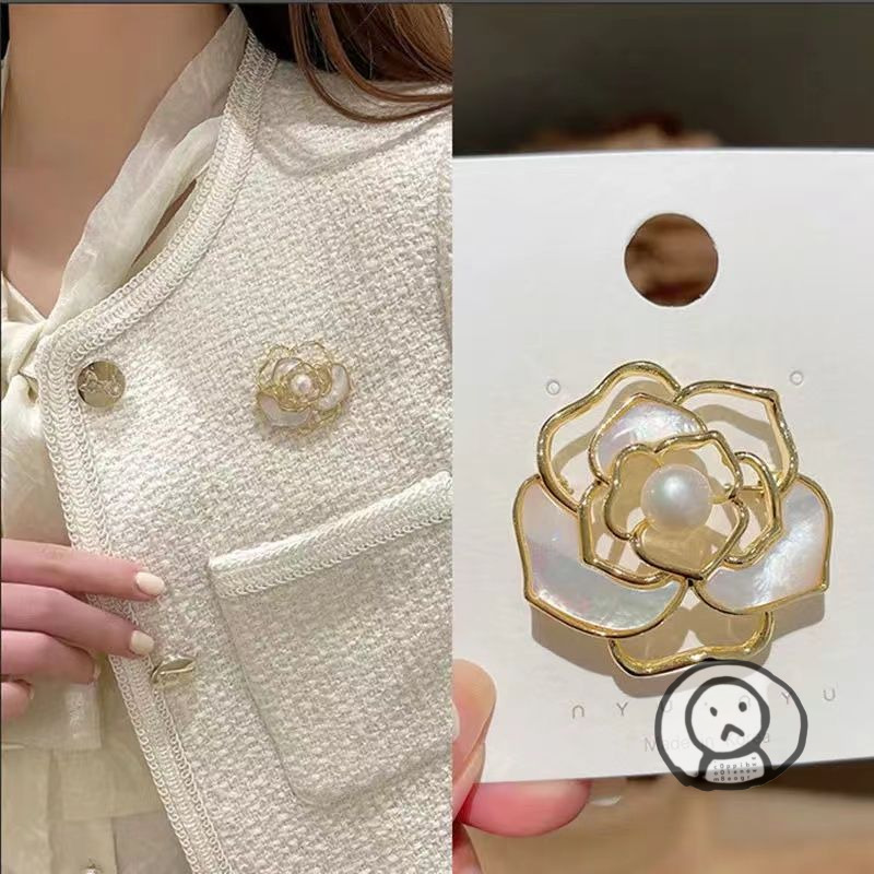 鑲空山茶花金屬胸針 別針 絲巾扣 衣服手袋飾品